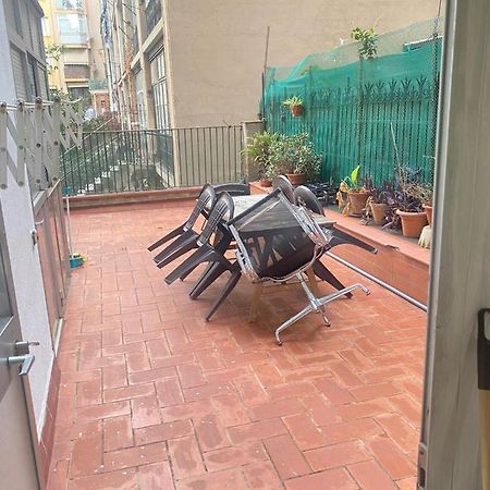 Piso Y Patio Apartment Barcelona Ngoại thất bức ảnh